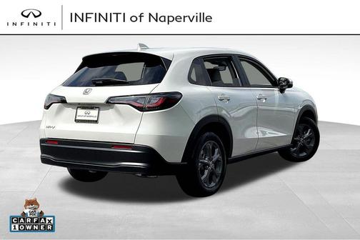 Platinum White Pearl 2026 Honda HR-V LX