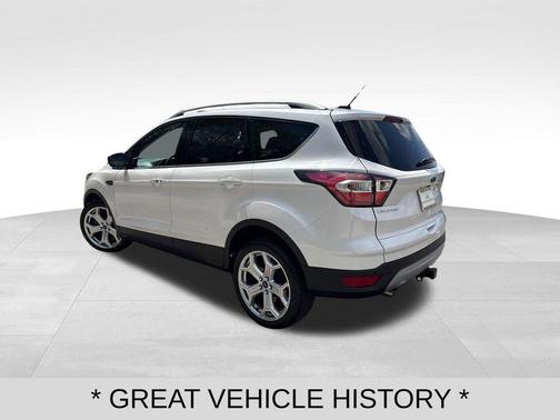 White Platinum Clearcoat Metallic 2017 Ford Escape Titanium