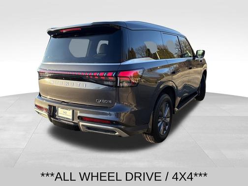 2025 INFINITI QX80 PURE AWD