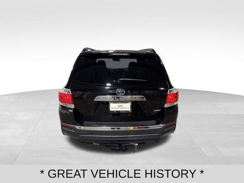 2013 Toyota Highlander SE