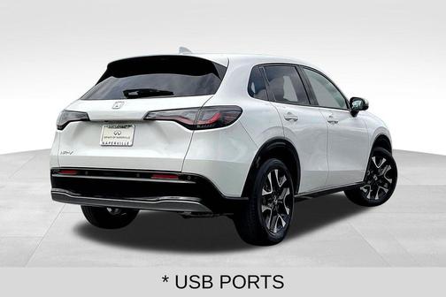 Platinum White Pearl 2026 Honda HR-V EX-L