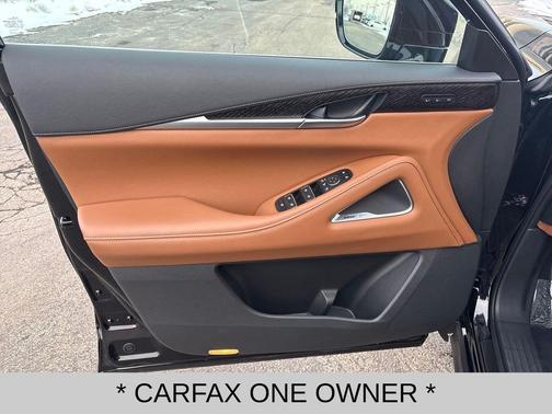 2025 INFINITI QX60 SENSORY