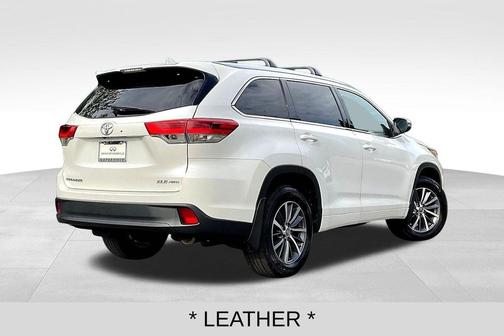 Blizzard Pearl 2018 Toyota Highlander XLE