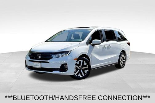 Platinum White Pearl 2025 Honda Odyssey EX-L