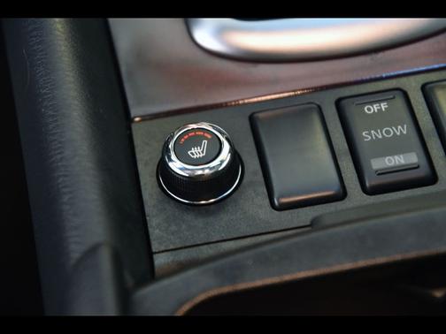 2017 INFINITI QX50 Base