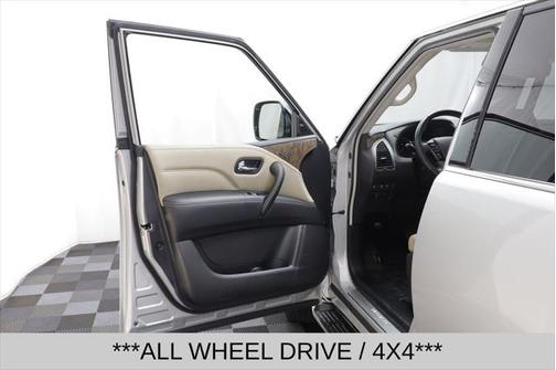 2022 INFINITI QX80 PREMIUM SELECT AWD