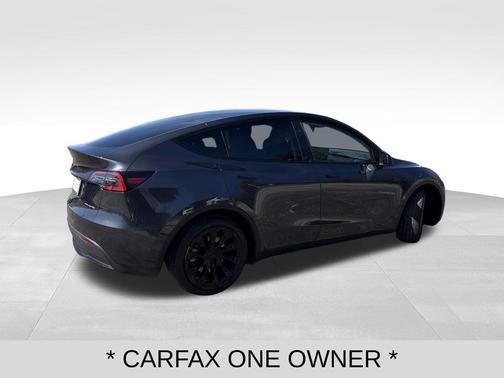 2024 Tesla Model Y Long Range Dual Motor All-Wheel Drive