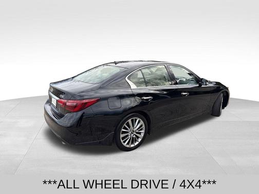 2023 INFINITI Q50 3.0t LUXE