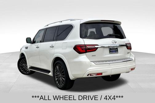 2024 INFINITI QX80 SENSORY AWD