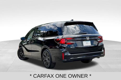 Crystal Black Pearl 2026 Honda Odyssey Sport-L