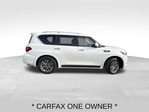 Moonstone 2024 INFINITI QX80 Luxe
