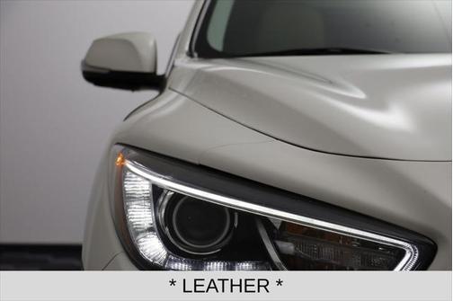 2016 INFINITI QX60 Base