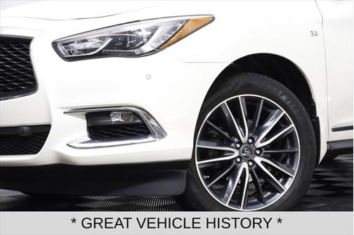 2017 INFINITI QX60 Base