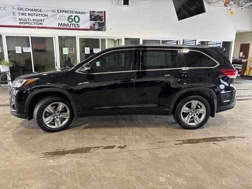 2018 Toyota Highlander Limited