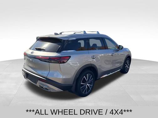 2025 INFINITI QX60 SENSORY