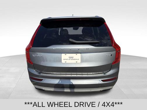 2020 Volvo XC90 T5 Momentum