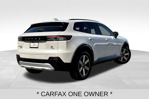 Snowfall Pearl 2024 Honda Prologue Touring