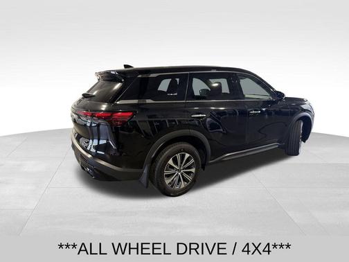 2025 INFINITI QX60 Pure