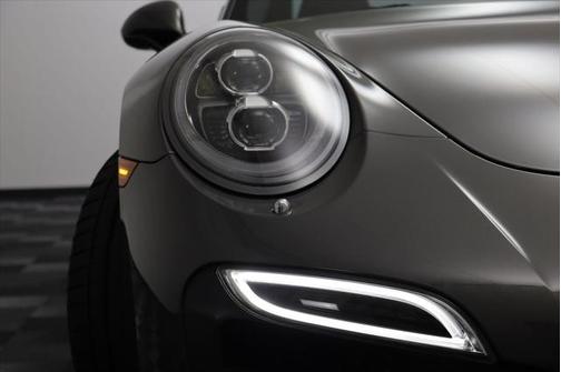 2016 Porsche 911 Turbo