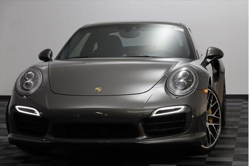 2016 Porsche 911 Turbo