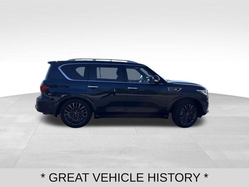 2024 INFINITI QX80 SENSORY AWD