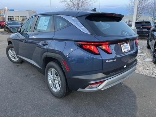 2025 Hyundai TUCSON SE