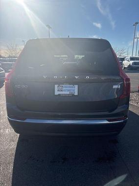 2023 Volvo XC90 Recharge Plug-In Hybrid T8 Ultimate 6-Seater