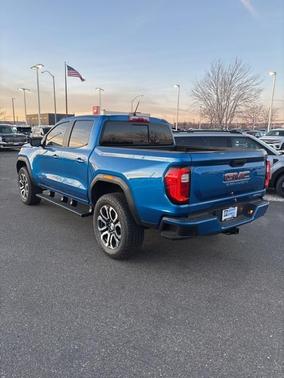 2024 GMC Canyon AT4