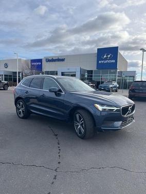2018 Volvo XC60 T6 Momentum