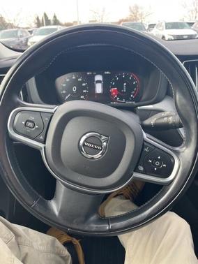 2018 Volvo XC60 T6 Momentum