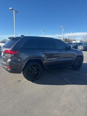 2020 Jeep Grand Cherokee Altitude