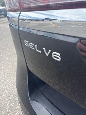 Deep Black Pearl Effect 2022 Volkswagen Atlas 3.6L SEL Premium R-Line