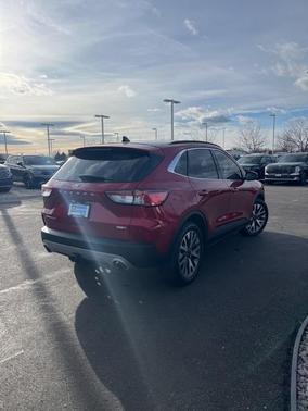2020 Ford Escape Titanium