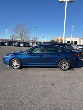 2019 Hyundai SONATA SE