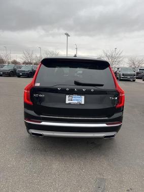 2021 Volvo XC90 T6 Inscription 7 Passenger
