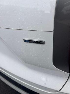 White 2020 Hyundai PALISADE SEL