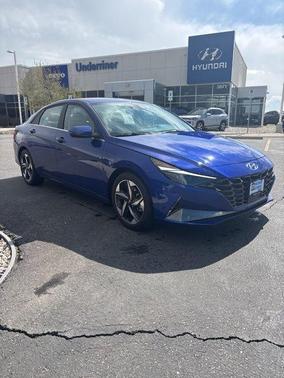 2023 Hyundai ELANTRA Limited