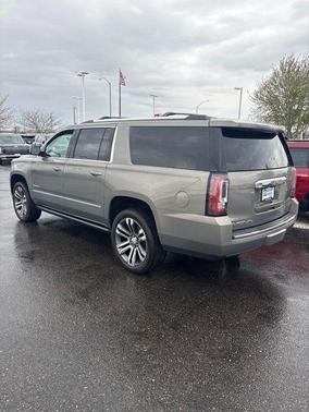 Gray 2019 GMC Yukon XL Denali