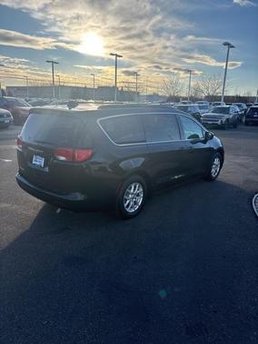 2020 Chrysler Voyager LXI