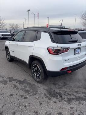 2024 Jeep Compass Trailhawk