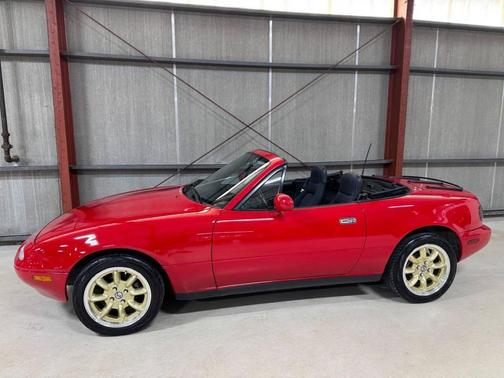 1991 Mazda MX-5 Miata Base 2dr Convertible