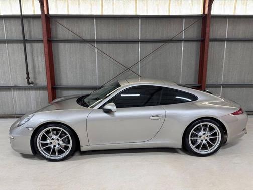 2012 Porsche 911 Carrera