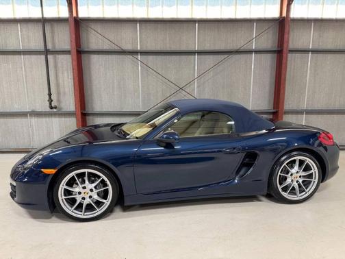 2015 Porsche Boxster Base 2dr Convertible