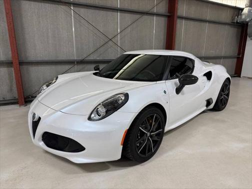 2018 Alfa Romeo 4C Base