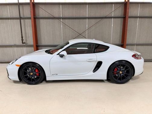 2015 Porsche Cayman GTS