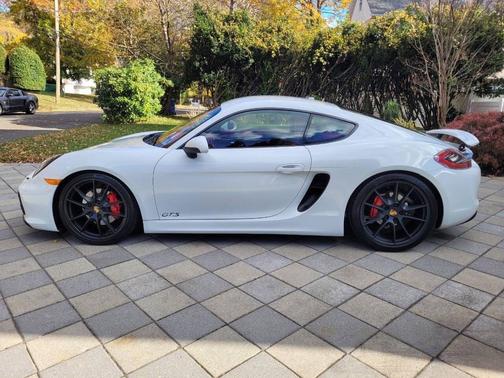 2015 Porsche Cayman GTS