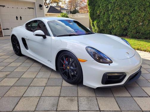 2015 Porsche Cayman GTS