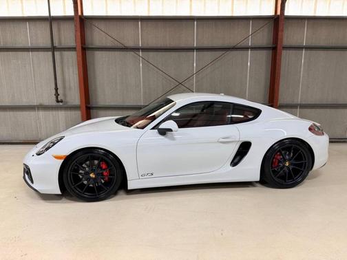 2015 Porsche Cayman GTS