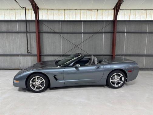 2003 Chevrolet Corvette Base