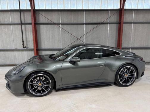 2021 Porsche 911 Carrera 4S